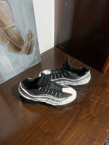Eunice L. review of Air Max 95 x Comme DES Garçons image 1 out of 1