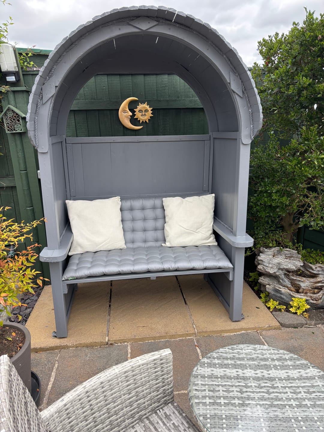 Customer photo review of Water Resistant Outdoor 2-Seater Bench Cushions Garden Tufted Bench Seat Pad