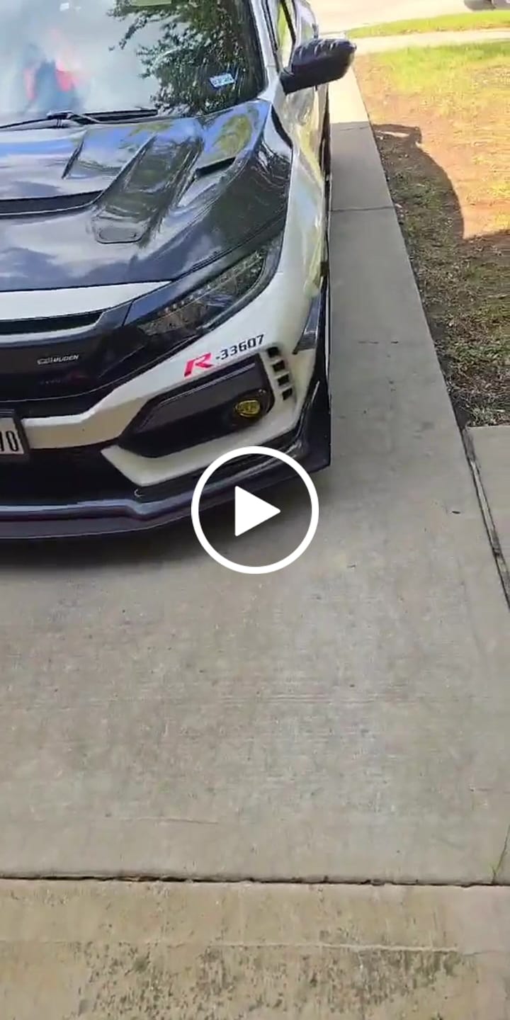 Customer video review of DevSport Side Skirt Splitters (2017-2021 Honda Civic Type-R)