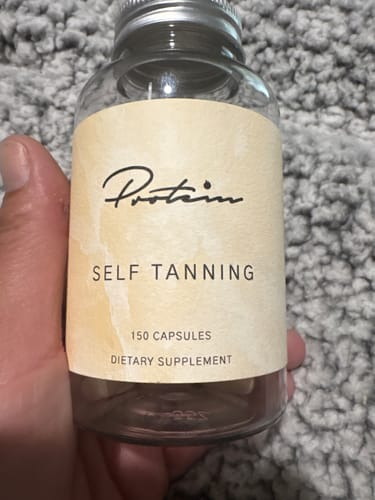 Customer photo review of Self Tanning 150 Capsules