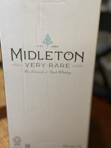 Customer photo review of Midleton Very Rare 2023 Irish Whiskey (700ml)