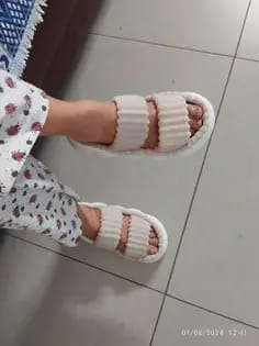 Customer photo review of PUFFY CLOUD SLIDES - 50% OFF