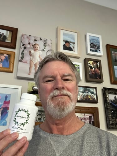 Customer photo review of Para Cleanse 100 Capsules