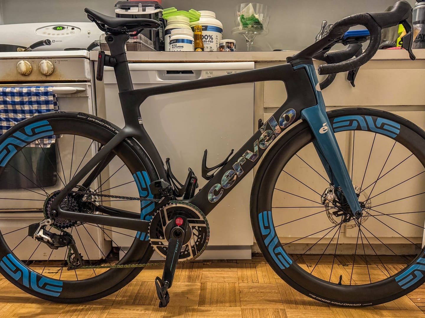 Customer photo review of Custom ENVE SES 4.5 Rim Decals