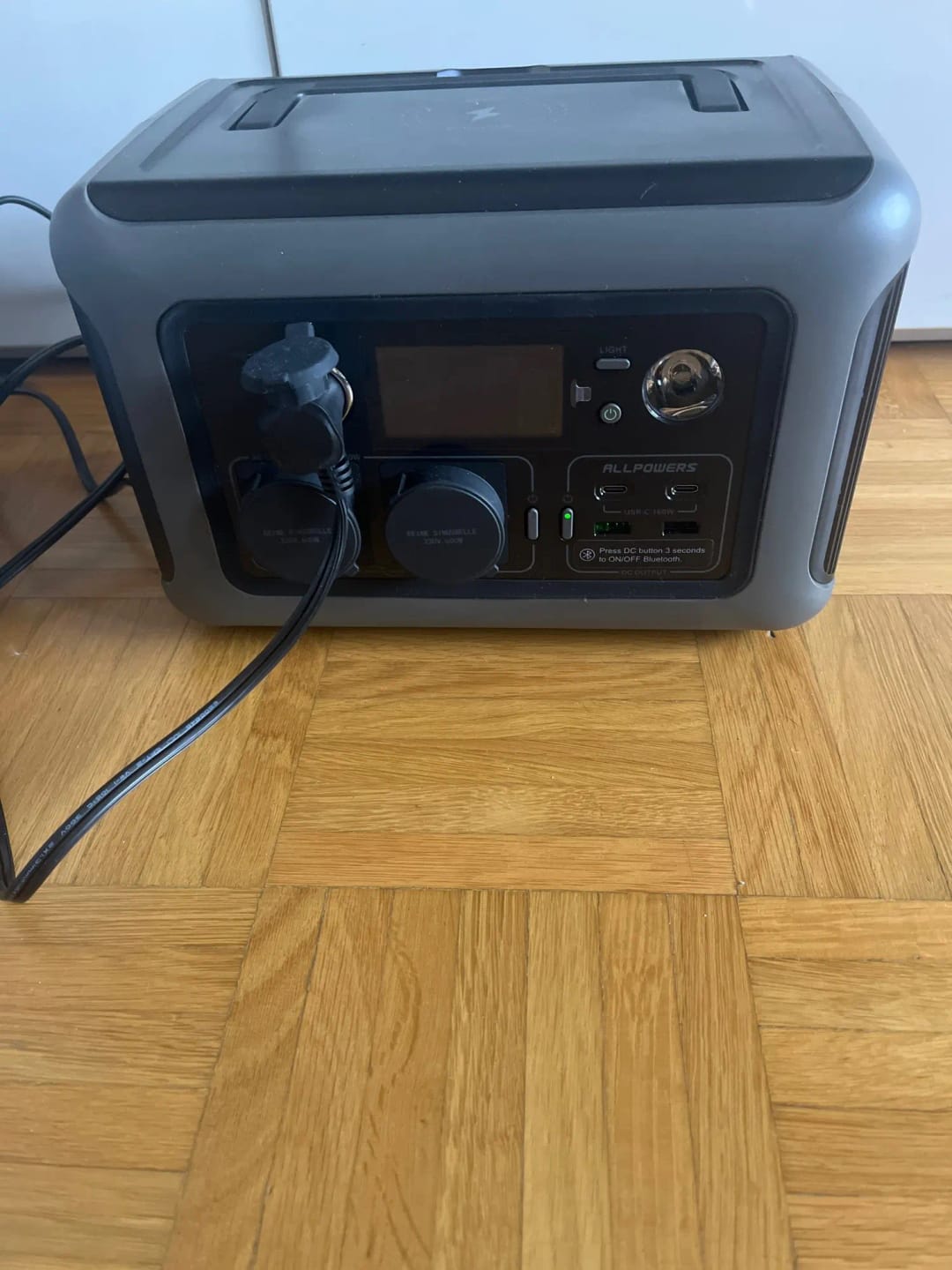 Customer photo review of Tragbare Powerstation - Blackout Cube