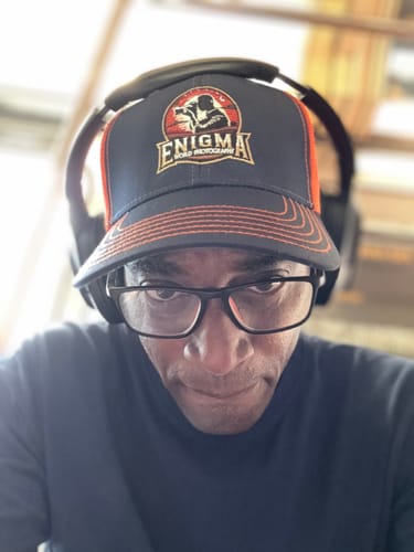 Customer photo review of [12 Pack] Embroidered Trucker Hats