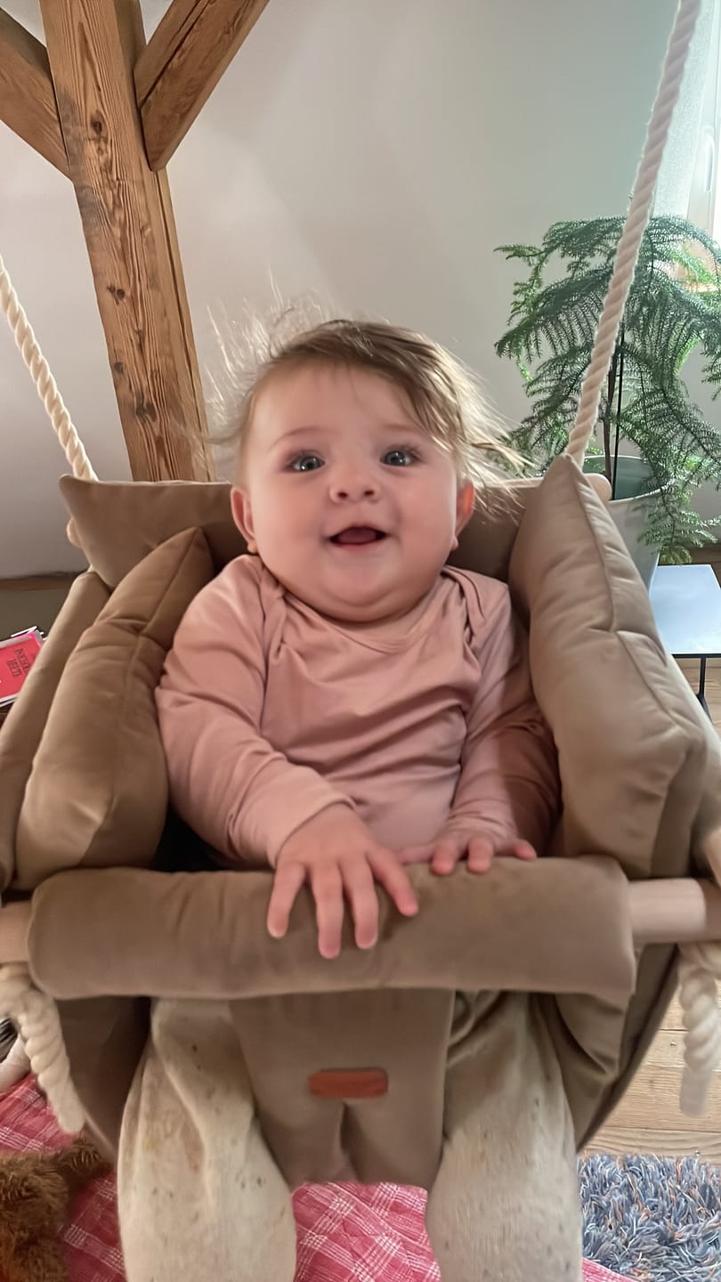 Customer photo review of Premium Brown Schaukel