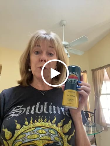 Customer video review of Pineapple D9 THC Seltzer