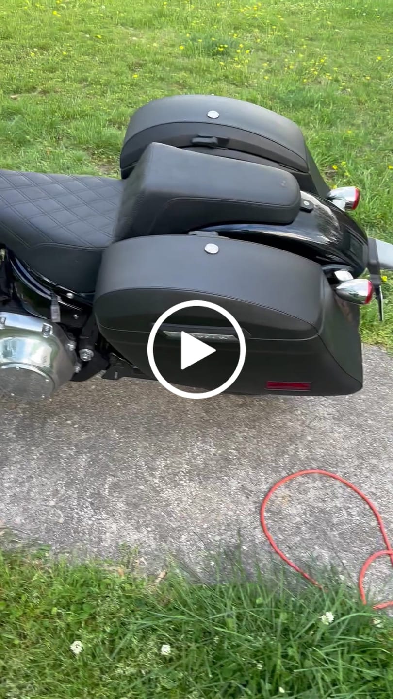 Customer video review of Viking Turn Signal & License Plate Relocation/ Extension Kit For Harley Davidson Softail 2018+ Models
