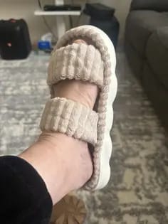 Customer photo review of PUFFY CLOUD SLIDES - 50% OFF