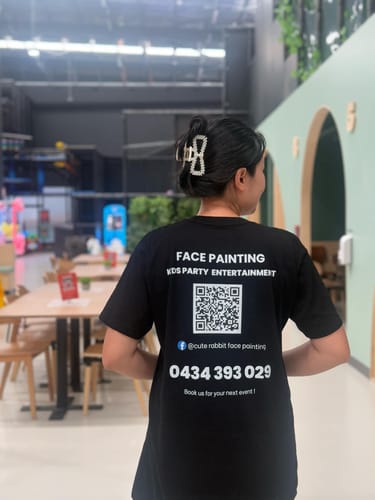 Customer photo review of Men's Custom Printed Staple T-Shirt