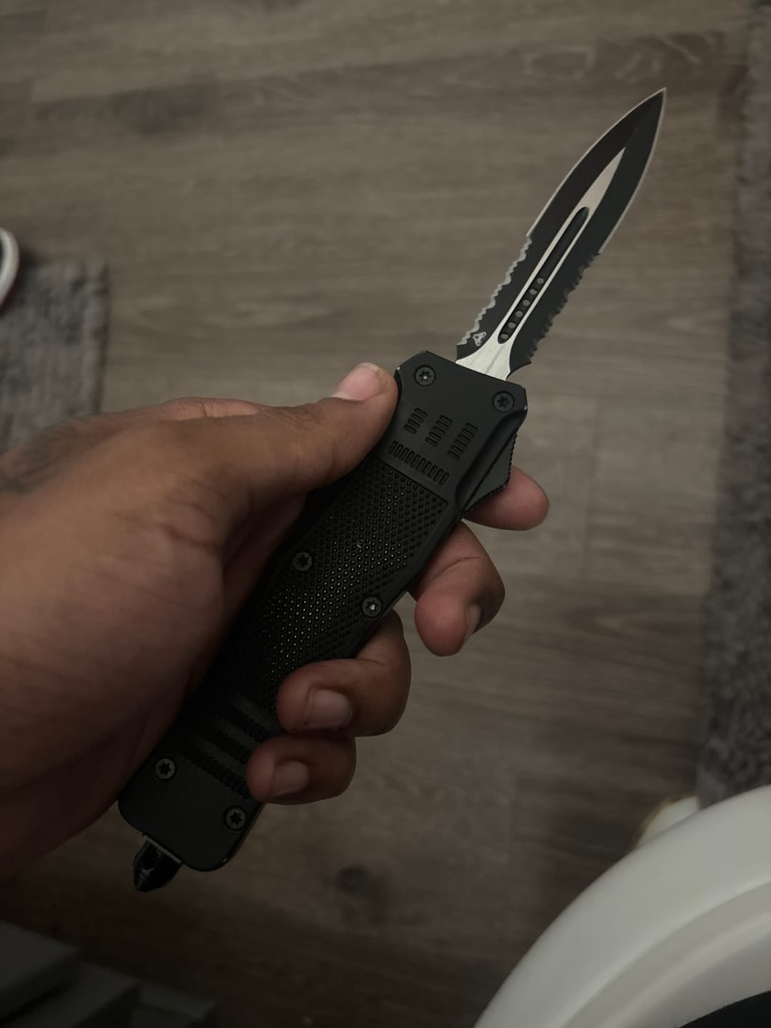 Customer photo review of 50% OFF Black Phantom D/A OTF (Multiple Blade Styles Available)