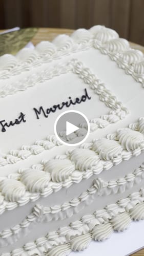 Customer video review of classic sheet cake
