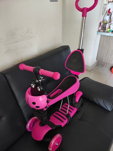Customer photo review of Scooter Monopatín 5 en 1 y ruedas con luces