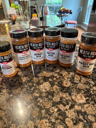 Customer photo review of Chicken Rub Shaker