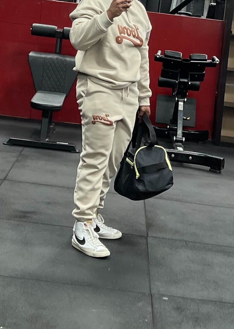 Customer photo review of Athleisure Joggers - Ivory