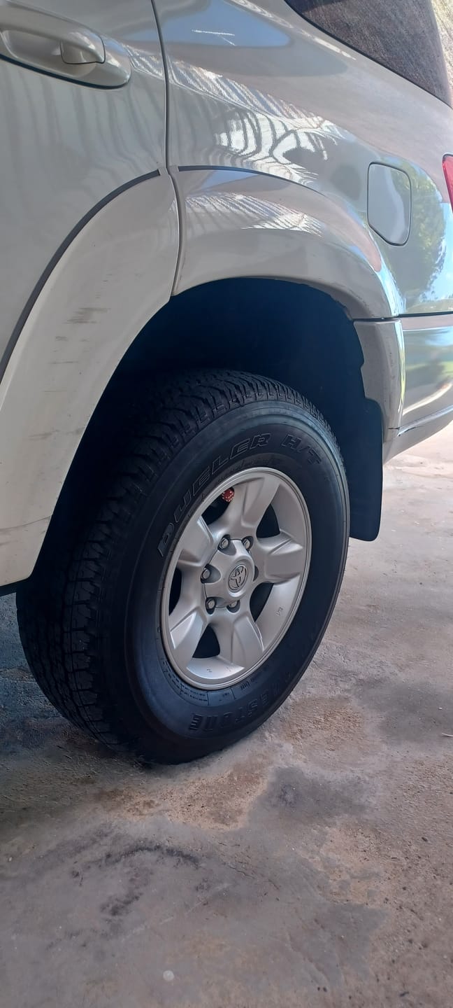 Customer photo review of 2005-2007 Toyota Sequoia Rear Air Suspension Conversion/Delete Kit with Module for Light Fix (TR2RBM)