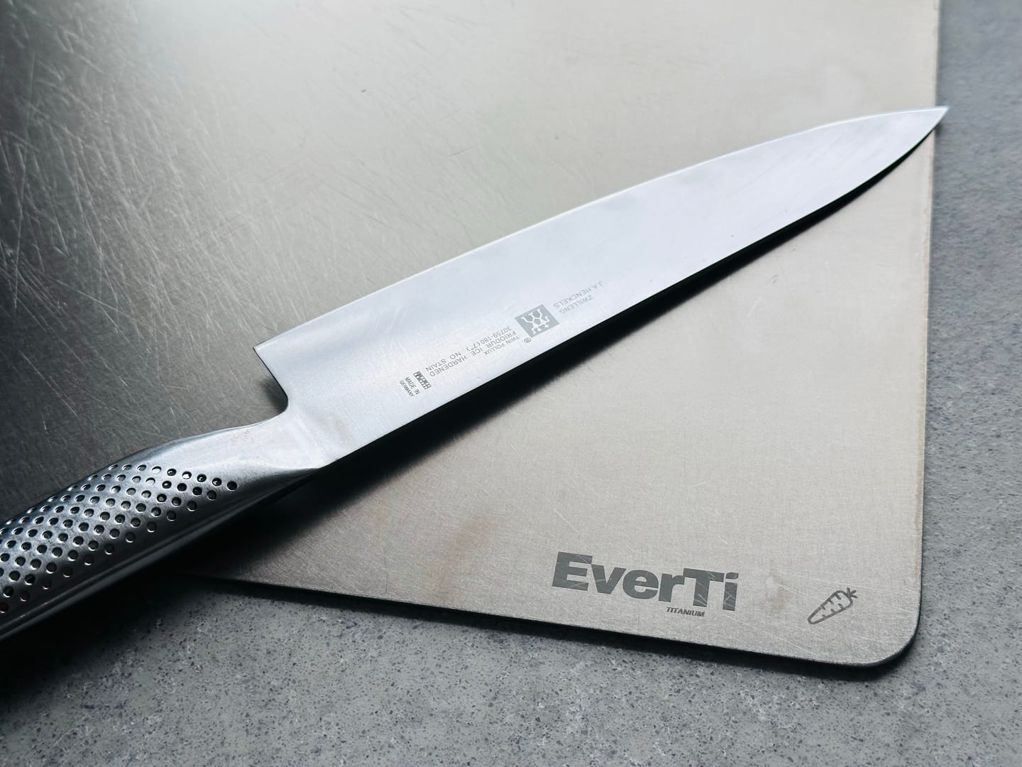 Customer photo review of Titanium Cutting Board