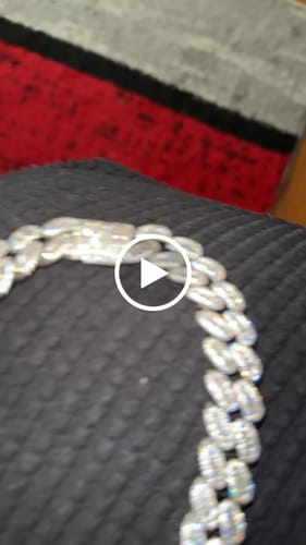 Customer video review of JADA ICEY NAME NECKLACE