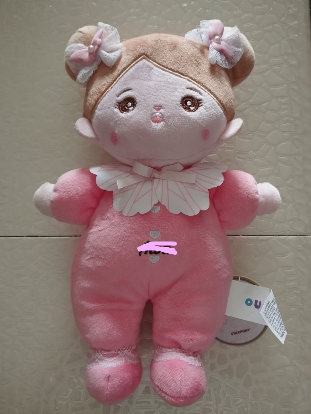 Customer photo review of Mini Rose Personnalisée Poupée en Peluche avec Yeux Ouverts & Ensemble-cadeau