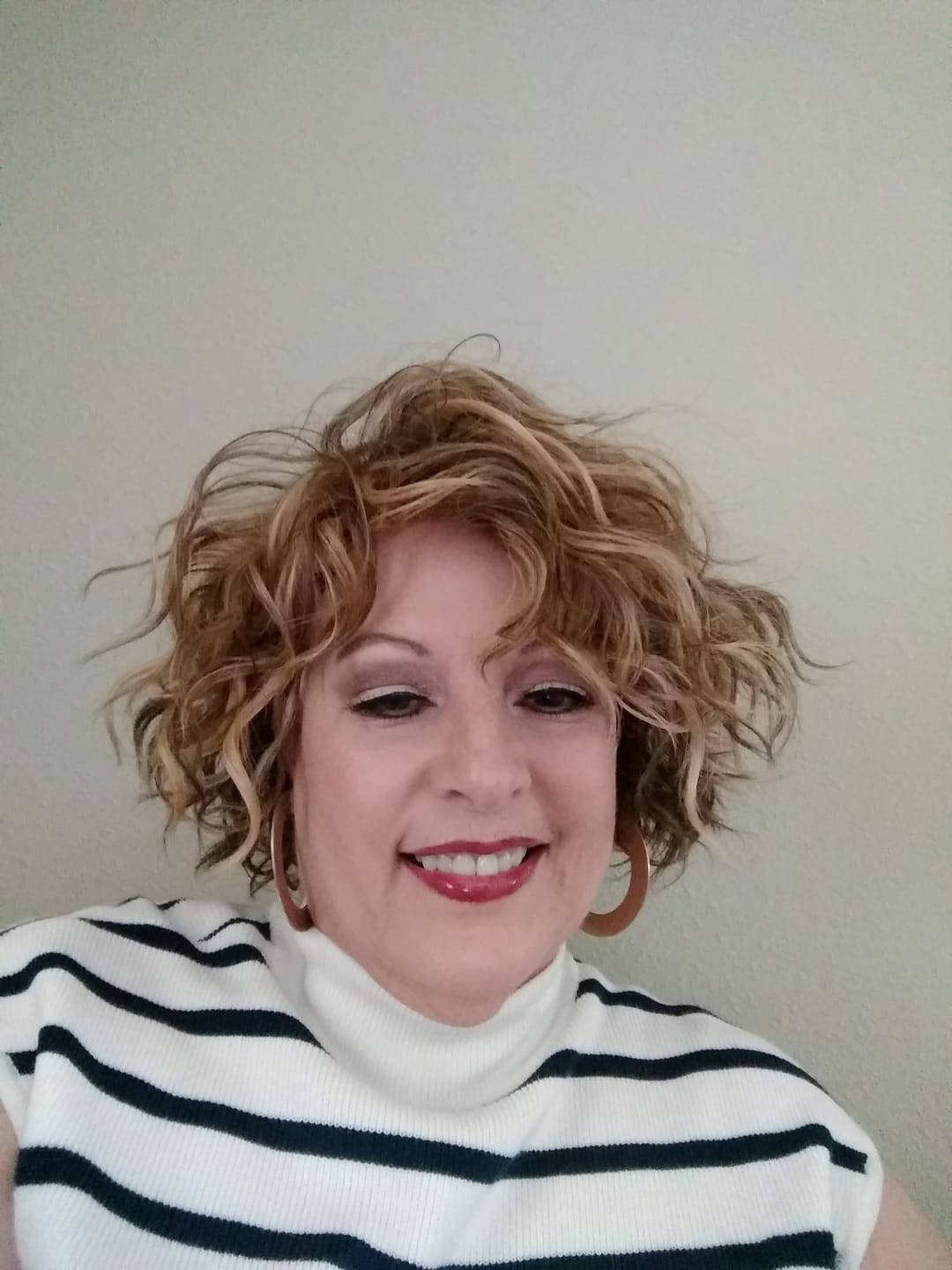 Customer photo review of Vivica A Fox Pure Comfort Cap Wig - ELSIE