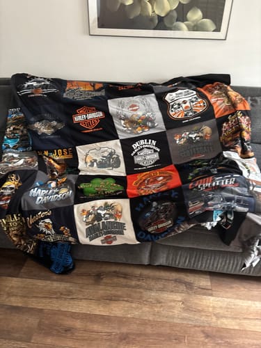 Customer photo review of Premium T Shirt Quilt
