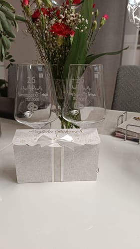 Kundenbewertung mit Foto zu Leonardo Weingläser mit Gravur "zur Silberhochzeit" als Set