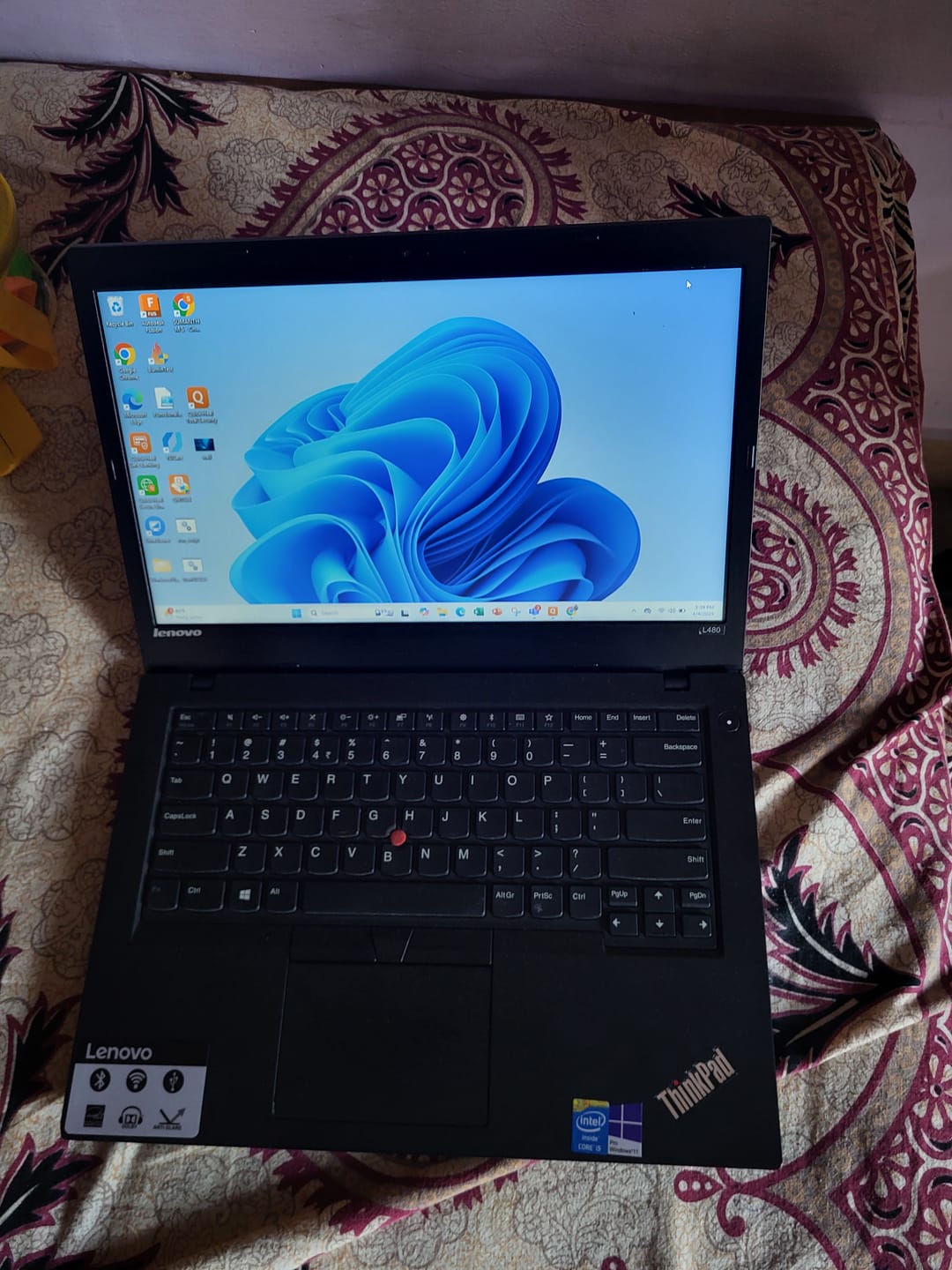 Customer photo review of Lenovo ThinkPad Laptop L480 | i5-8th | 14" HD | Win 11 | Refurbished