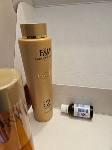 Customer photo review of Fair And White 2: Gold Revitalizing Body Lotion  500ml / 17.6 fl. oz