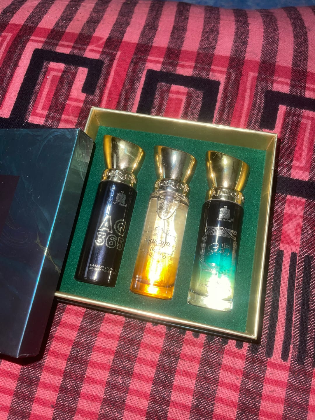 Customer photo review of Legendary Gift Set 3 Pcs Set of Premium Perfume Spray