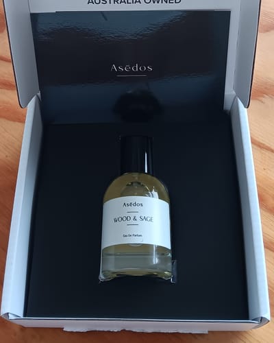 Customer photo review of WOOD & SAGE EAU DE PARFUM
