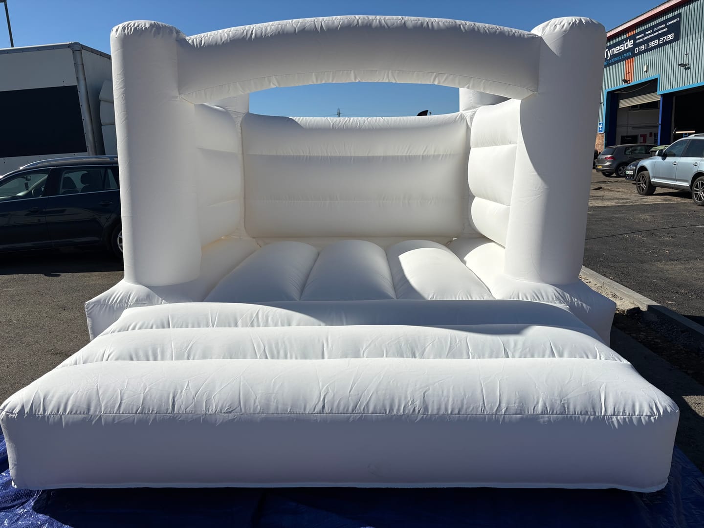 Customer photo review of Kids H Frame (Flat Top) Bouncy Castle