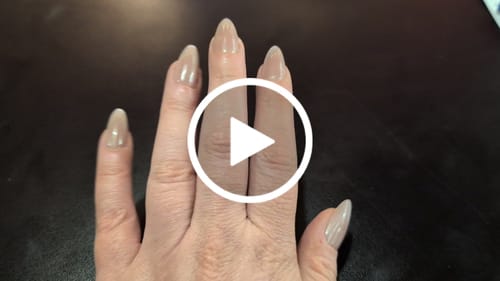 Customer video review of Cat Eye Medium Almond Nails - Press On Nails