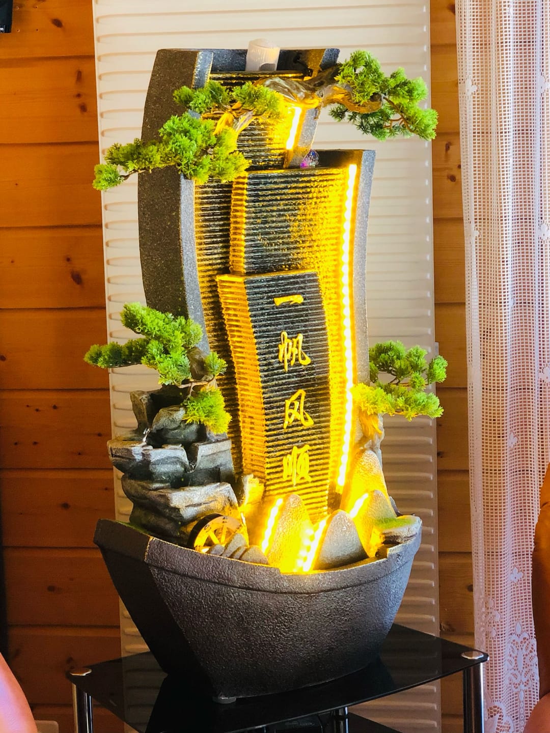 Customer photo review of AquaLuxe Wasserbrunnen Fermo Indoor & Outdoor