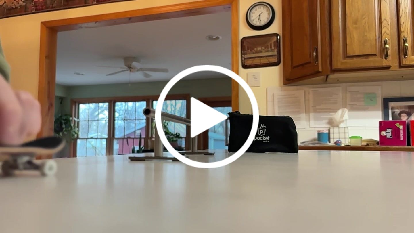 Customer video review of Build Awesome Boards - Bundle