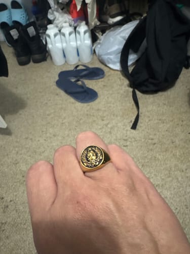 Customer photo review of Leo Ring (Gold)