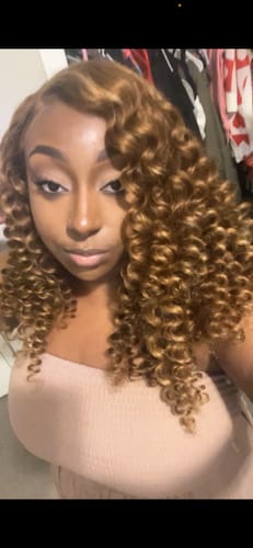 Customer photo review of CurlyMe Pre-cut 6x4 HD Lace Water Wave Wear Go Highlights Ombre Hair Glueless Wig