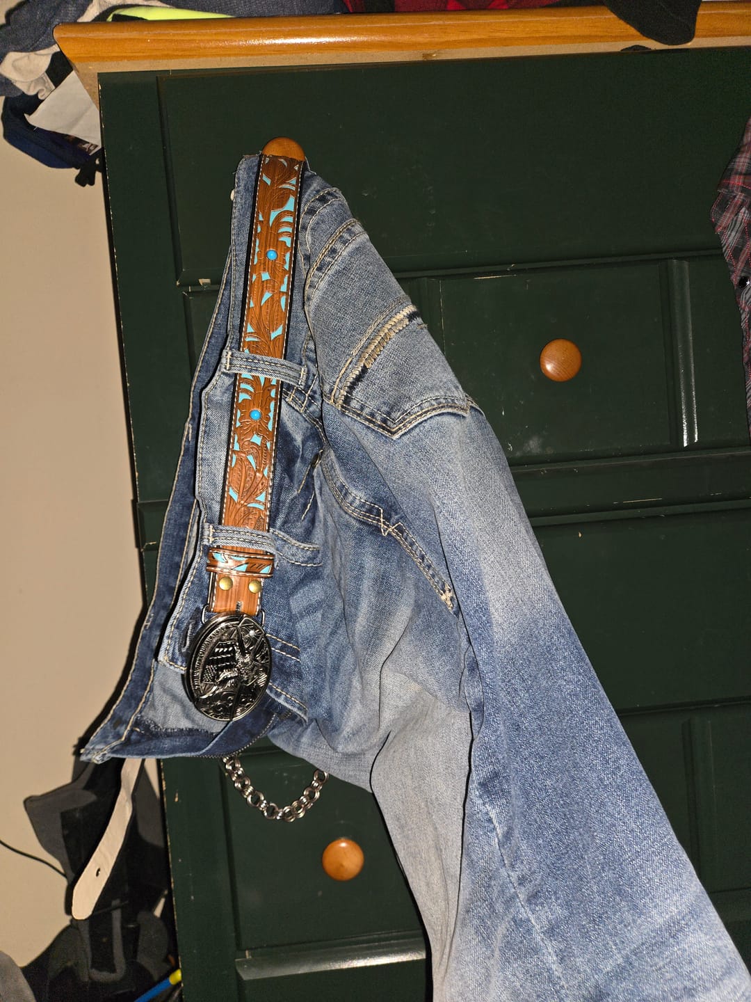 Customer photo review of Western Gadget DIY Hidden Knife Buckle Longhorn Bull Pendant Bundle Set