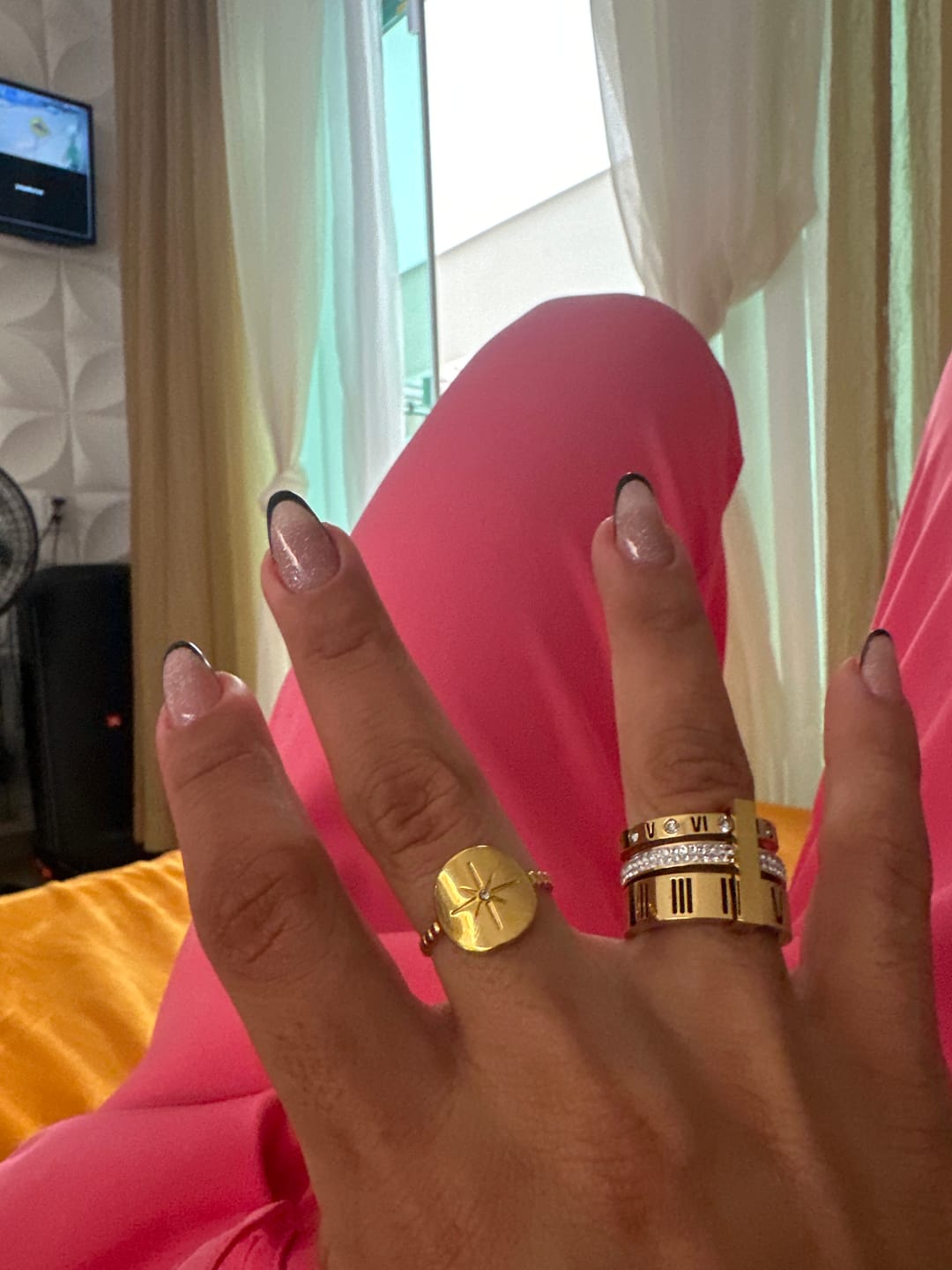 Customer photo review of Anel Ajustável Estrela Náutica Banhado em Ouro 18k
