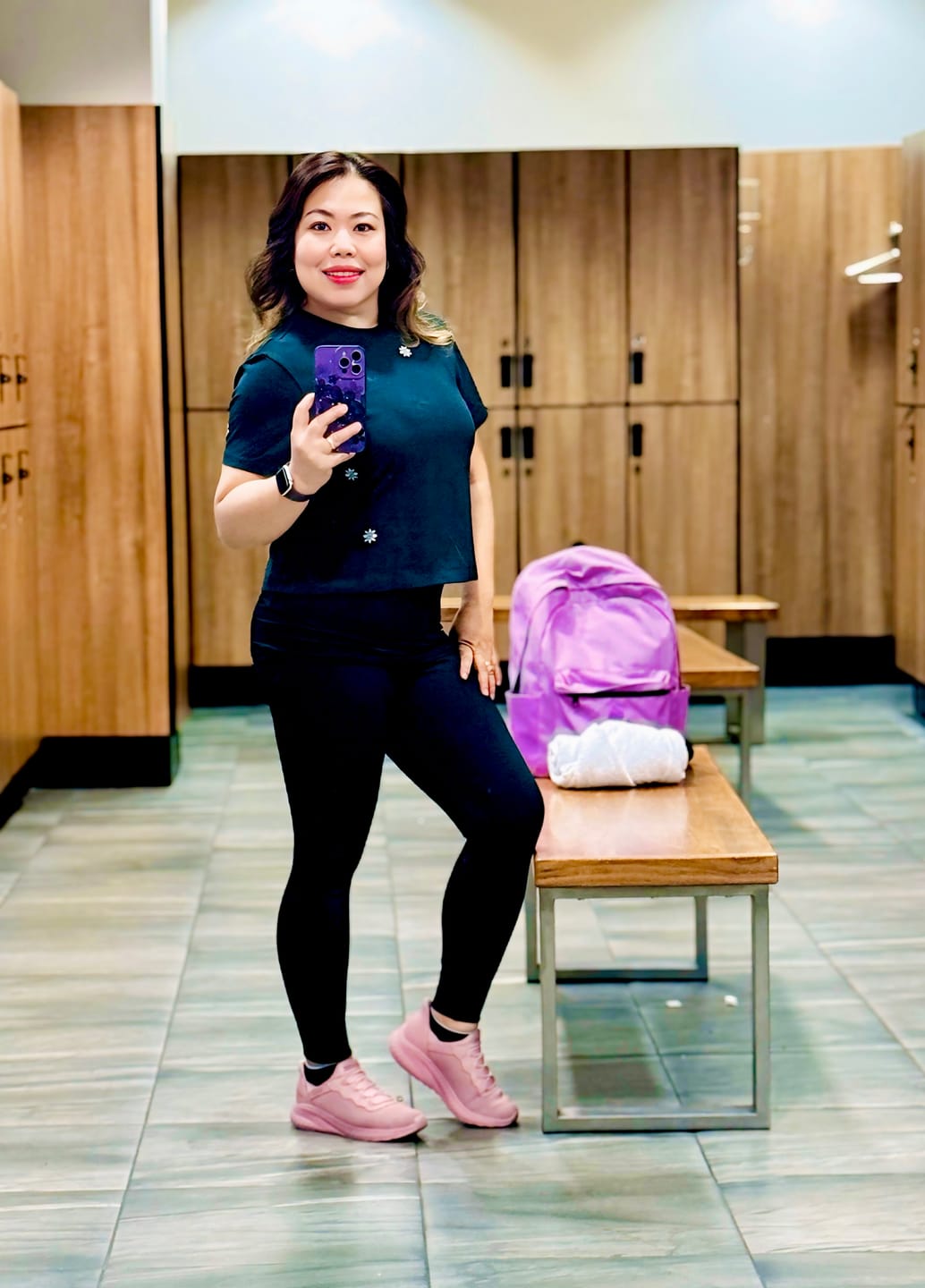Customer photo review of Black Ultra-High Waist Training Leggings