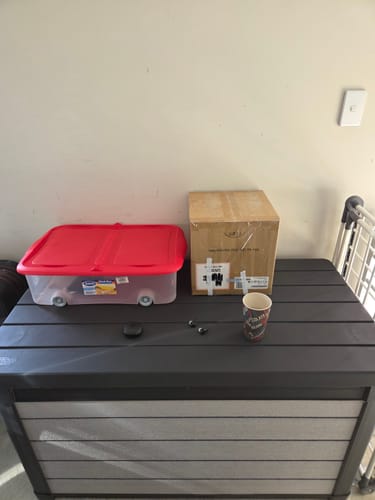 Customer photo review of Keter Denali Duotech Storage Box 380 L