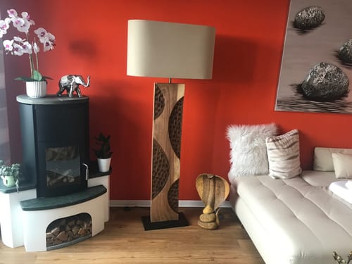 Customer photo review of Holz Stehlampe AMAZONIA 170cm Leinenschirm Handarbeit
