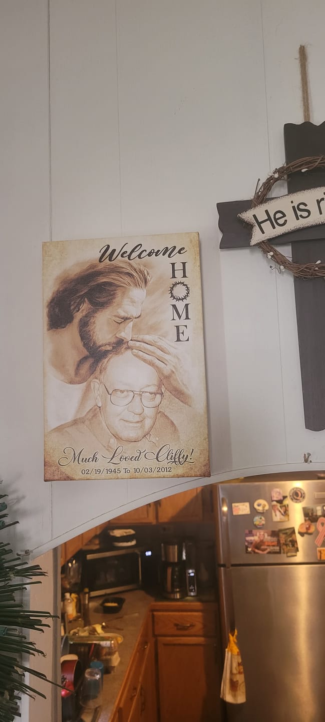 Customer photo review of Custom Canvas Prints, God Sympathy Gifts, Jesus Memorial Gift, Remembrance Gifts, Bereavement Gift, Welcome Home Jesus Canvas