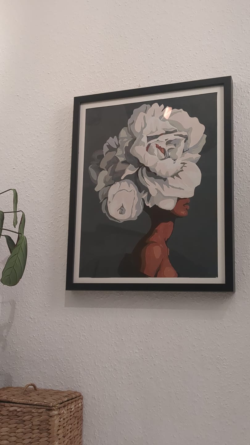 Customer photo review of Malen nach Zahlen - Frau mit Blumenhaar