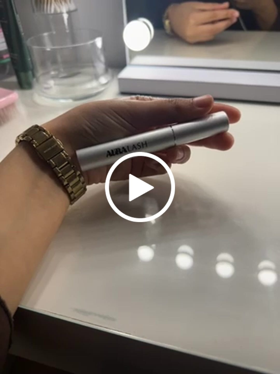 Customer video review of SÉRUM AURA LASH