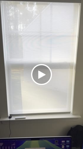 Customer video review of SmartWings Motorized Light Filtering Roller Shades 50% Blackout PVC Free Sunscreen