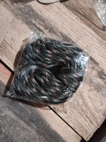 Customer photo review of 9-Core Paracord – Robustes Überlebensseil