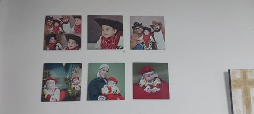 Customer photo review of קיר תמונות מתמגנטות