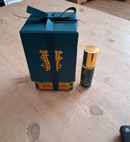 Customer photo review of Oud Bazaar