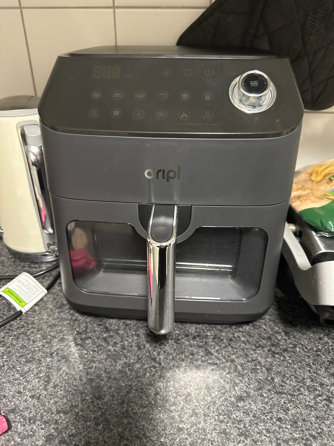 Customer photo review of Dripl Heißluftfritteuse 5,7L mit LCD Touchscreen